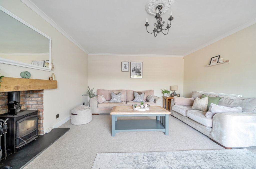 Property photo 3 of 28 1496613-10-6A63c80Ccb988