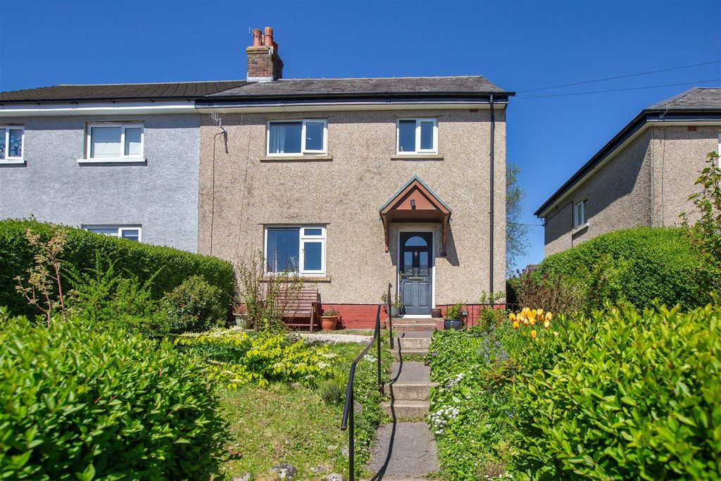 Property photo 1 of 21