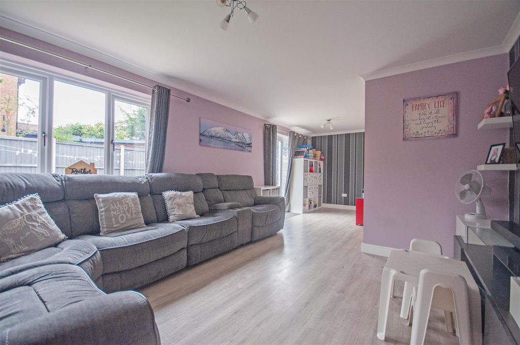 Property photo 2 of 18 Ld2.Jpg