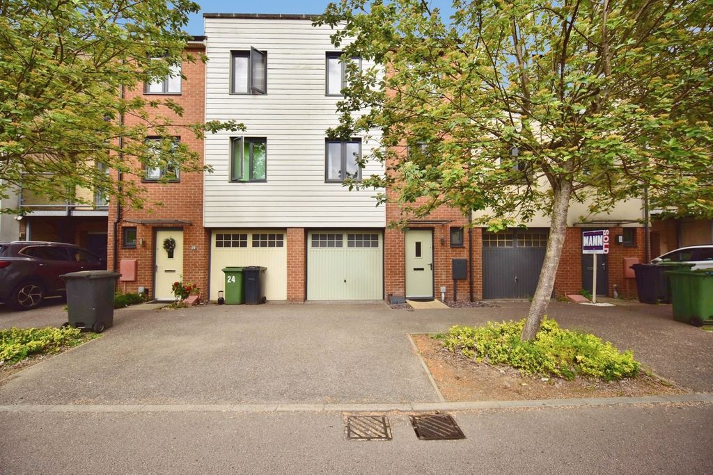 Property photo 2 of 18 Pbox-Img.Jpg