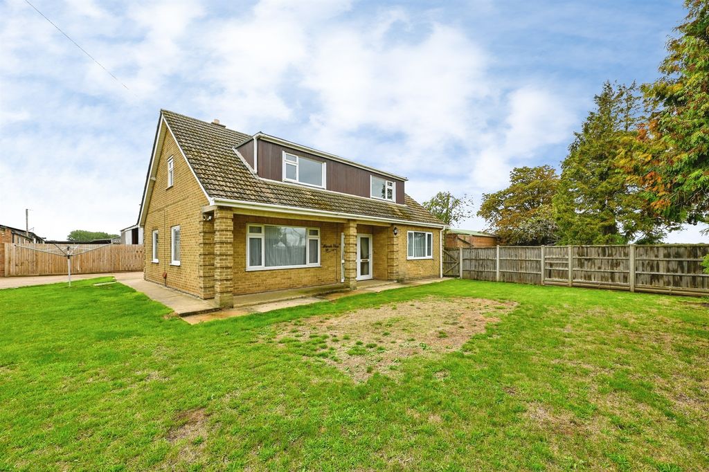 Property photo 1 of 24