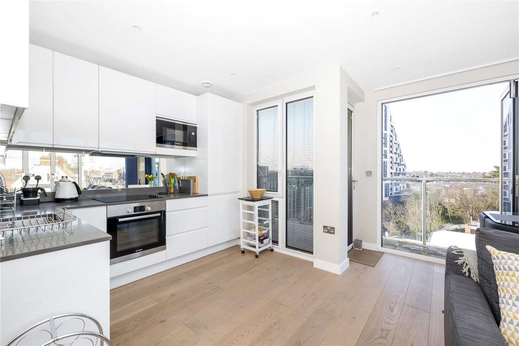 Property photo 3 of 16 Picture No. 3