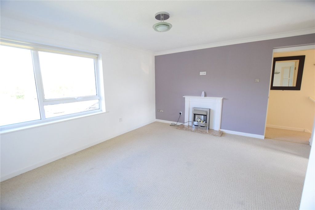 Property photo 2 of 7 Picture No. 09