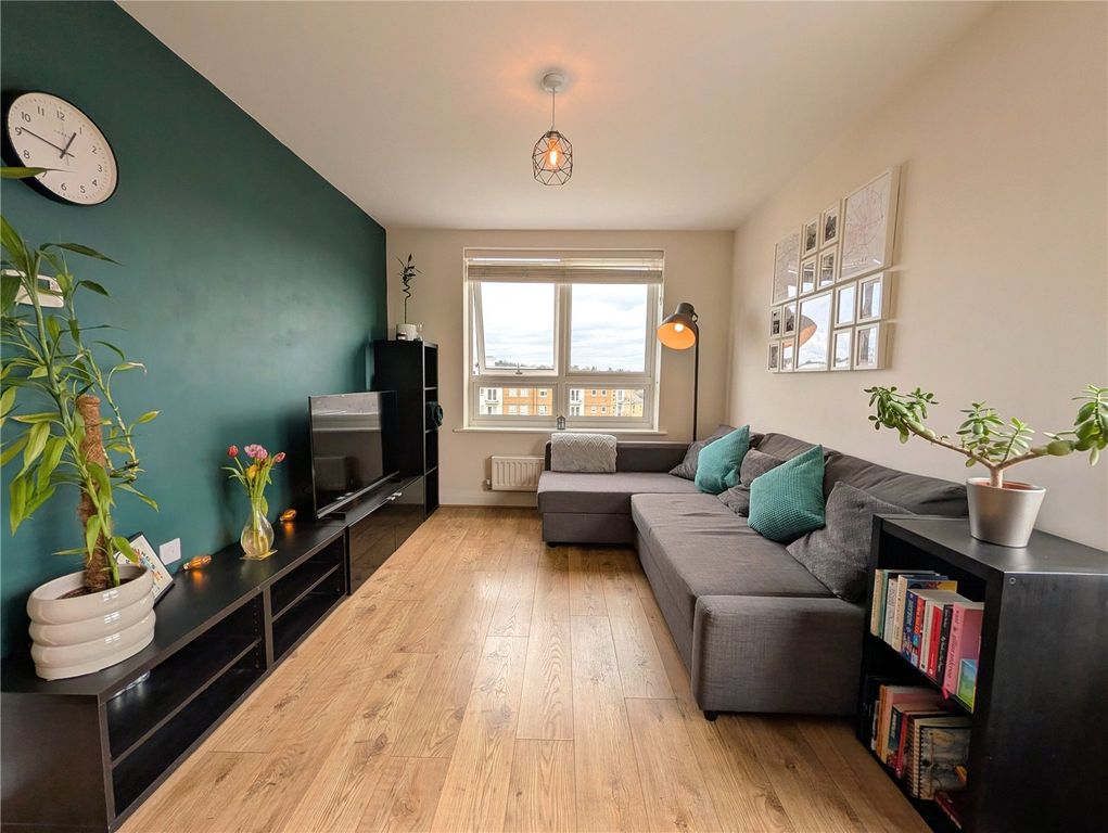 Property photo 2 of 16 Picture No. 04