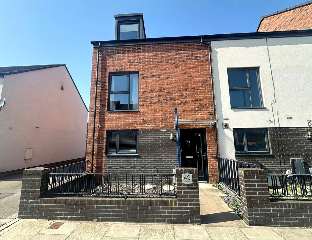 Property photo 1 of 1