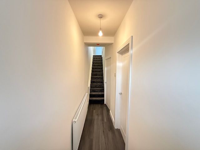 Property photo 2 of 14 Hallway