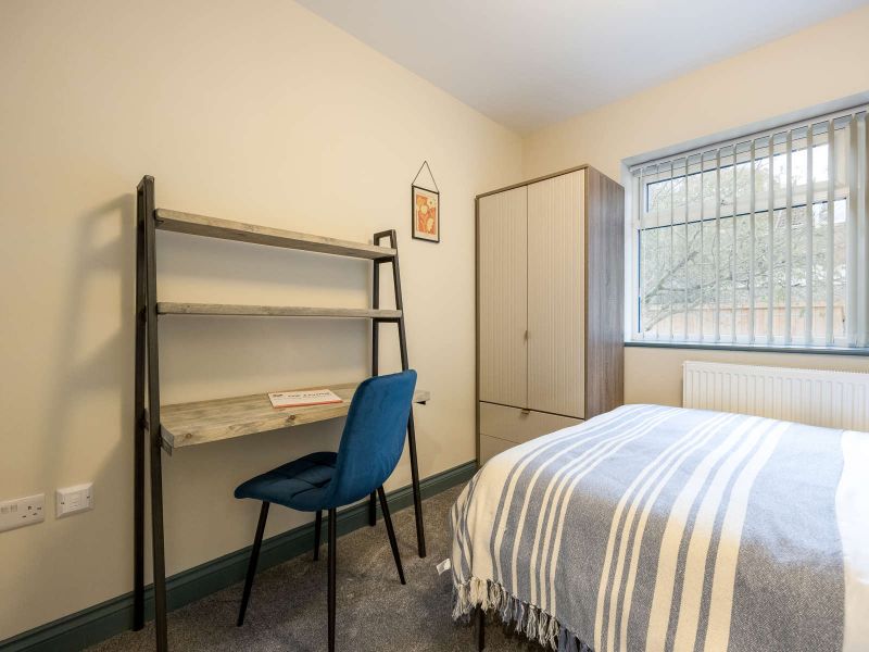 Property photo 3 of 11