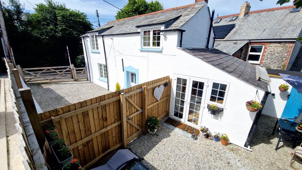 Property photo 1 of 23