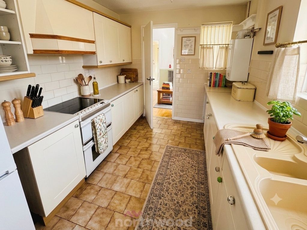 Property photo 3 of 29