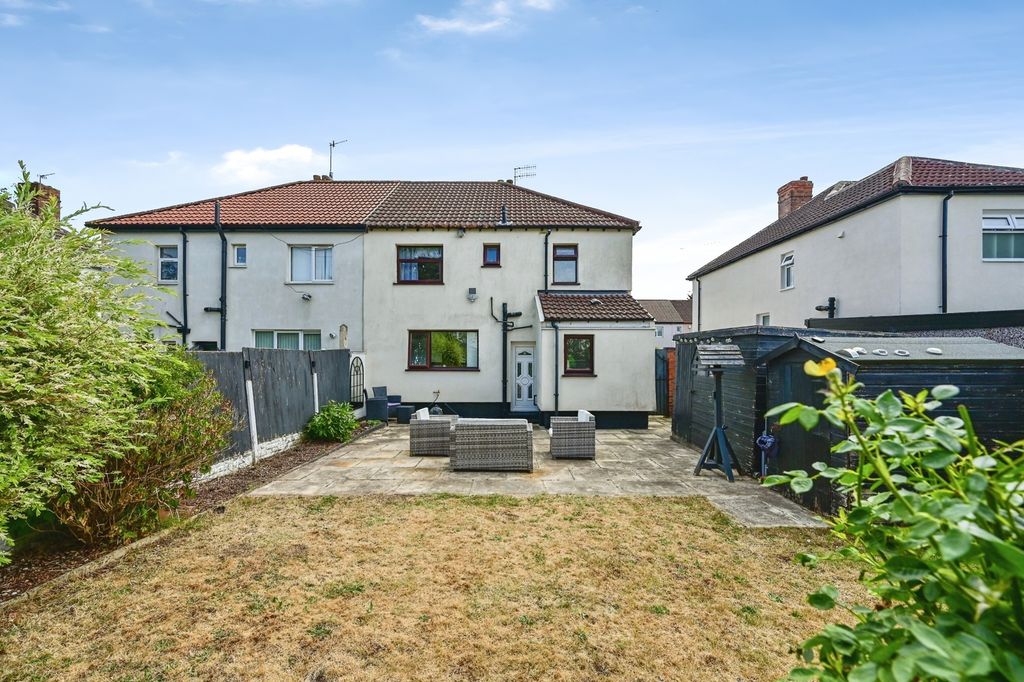 Property photo 2 of 16 Pbox-Img.Jpg