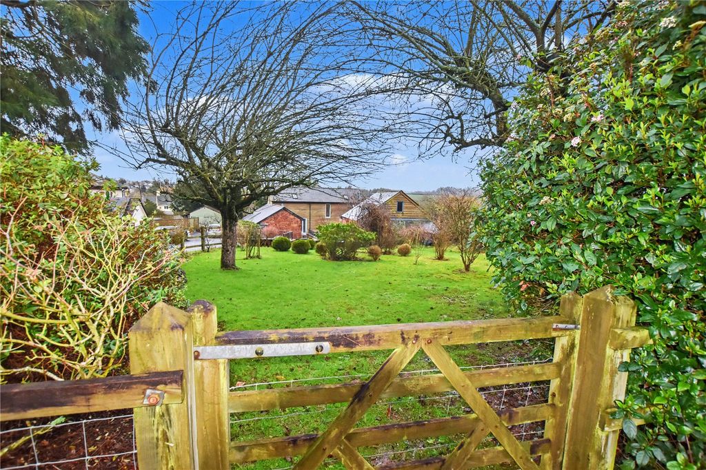 Property photo 3 of 36 Picture No. 34