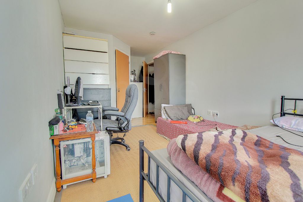 Property photo 2 of 10 Photo 2