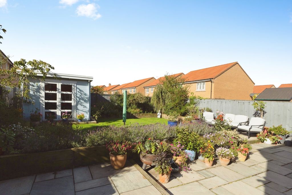 Property photo 2 of 20 Pbox-Img.Jpg