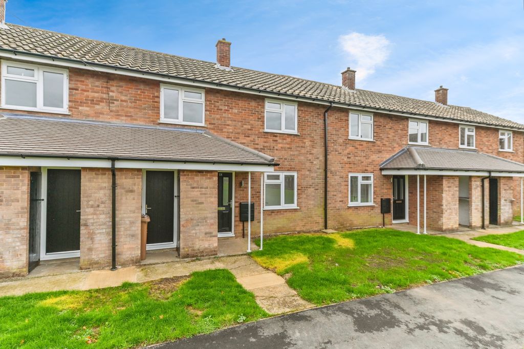 Property photo 1 of 17 Front