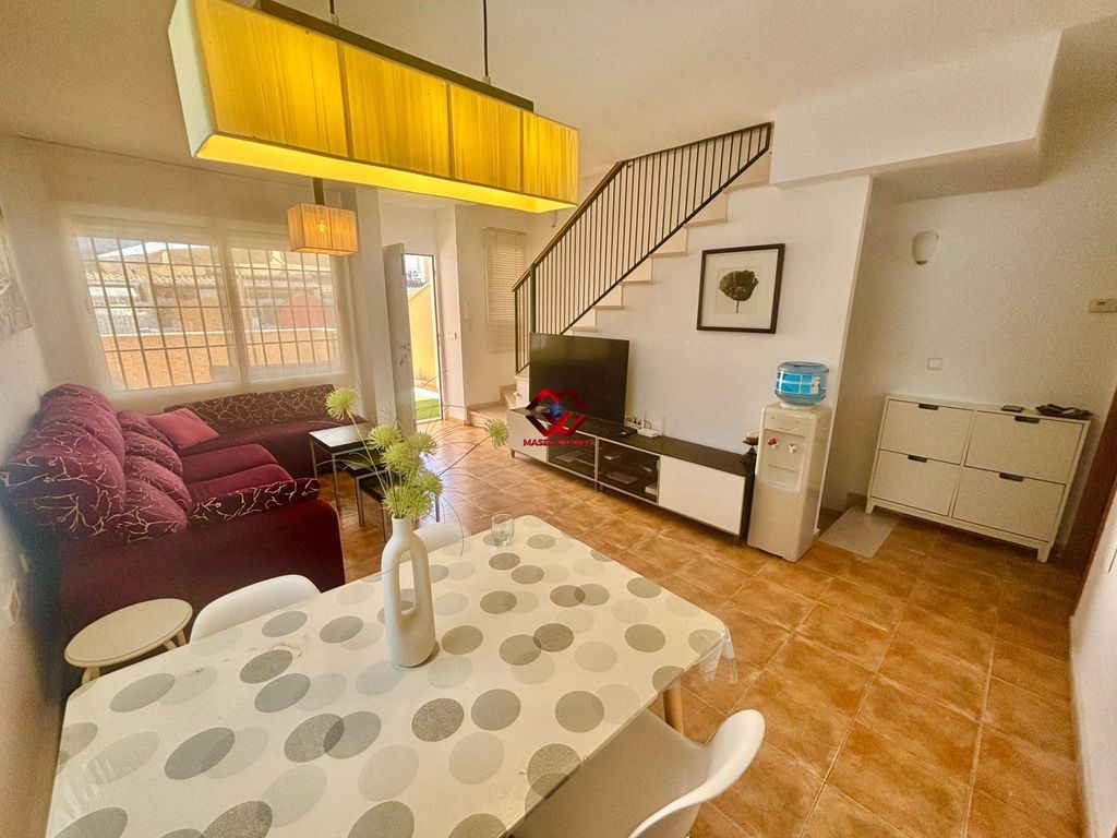 Property photo 2 of 32