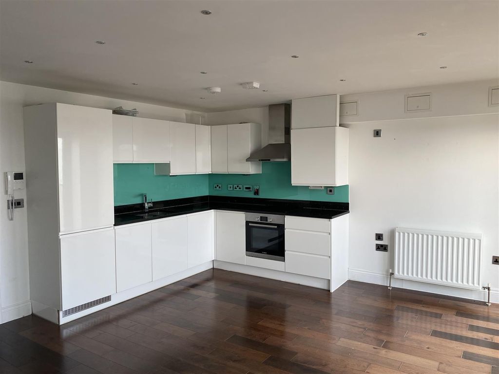 Property photo 3 of 14 Kitchen Area.Jpg