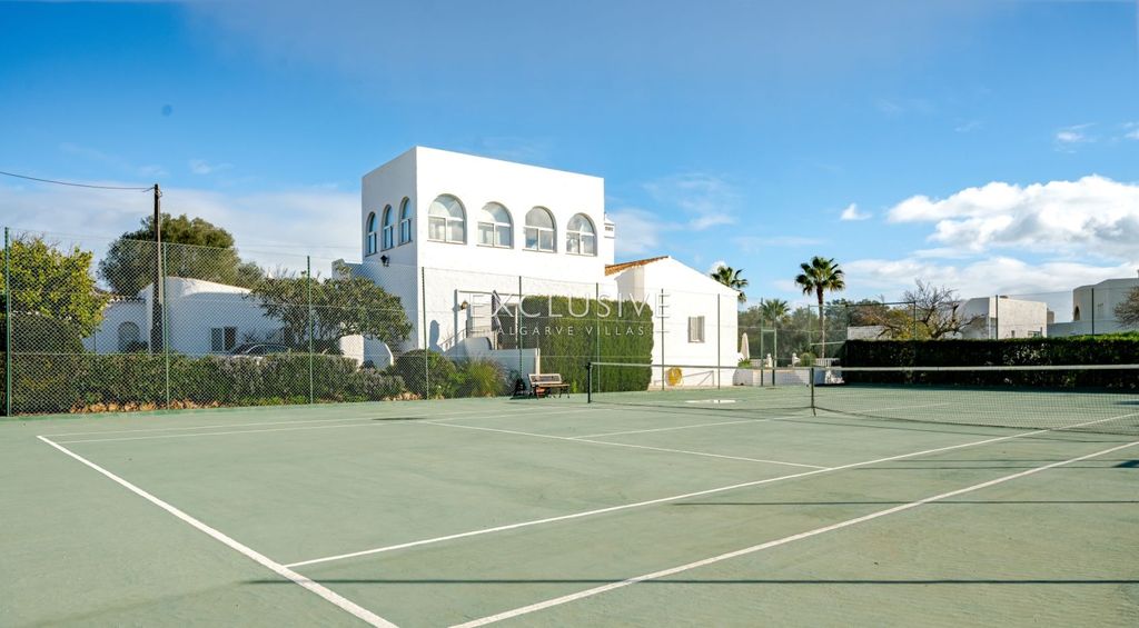 Property photo 2 of 30