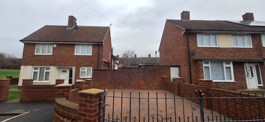 Property photo 2 of 16 Min