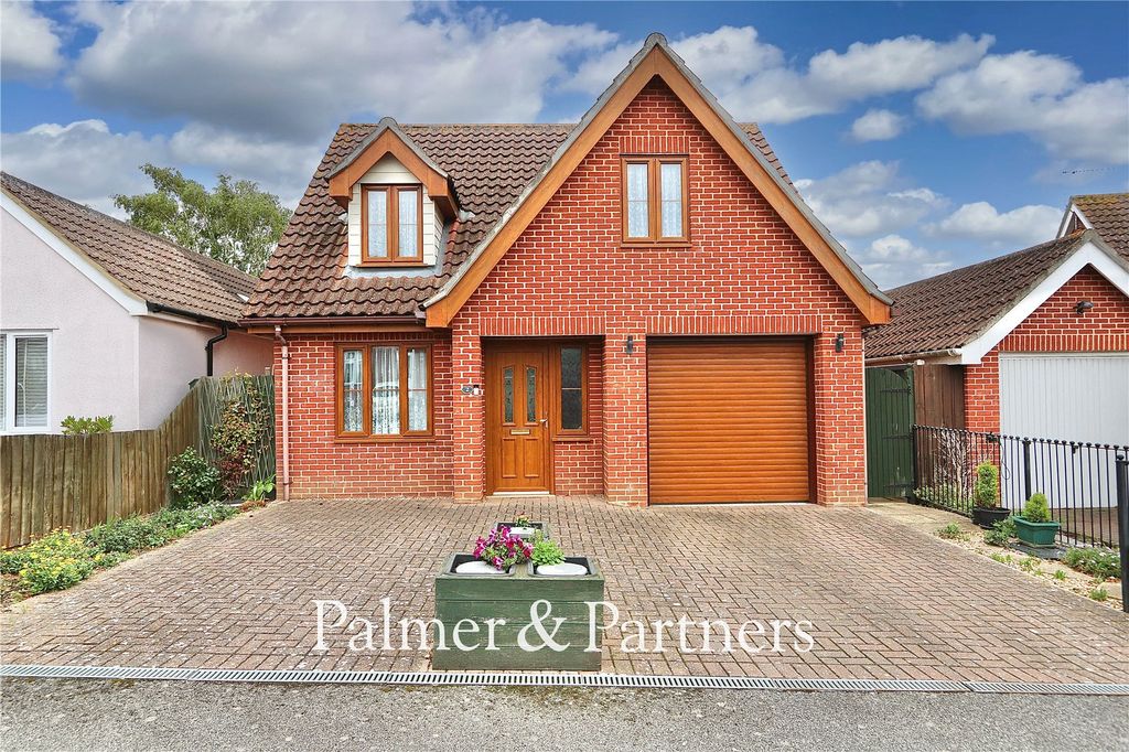 Property photo 1 of 29 Picture No. 05