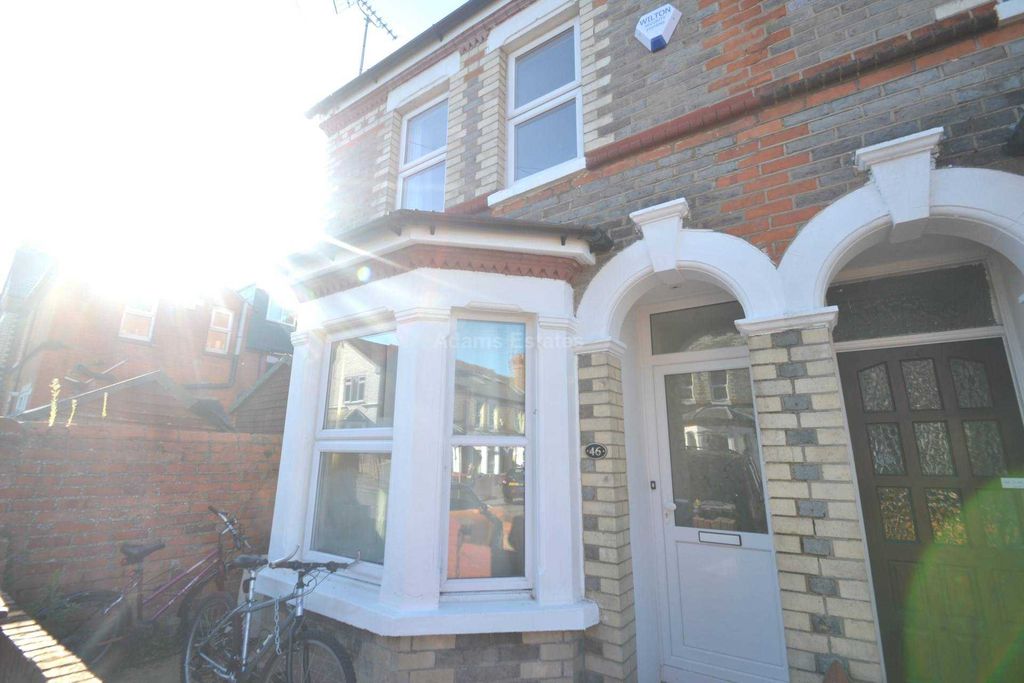 Property photo 2 of 8