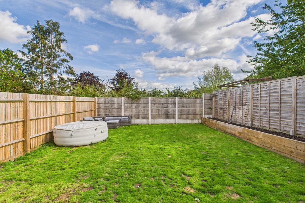 Property photo 3 of 26