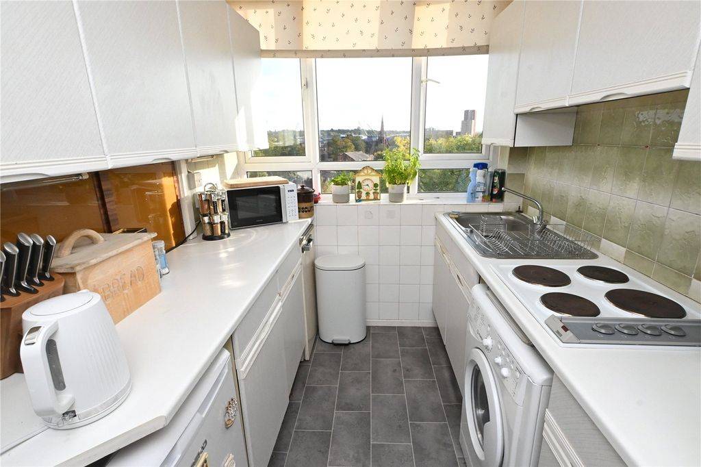 Property photo 2 of 8 Picture No. 03