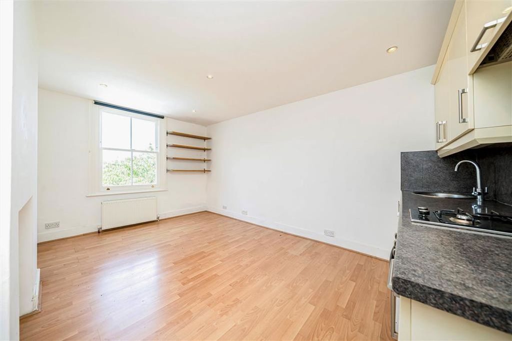 Property photo 3 of 4