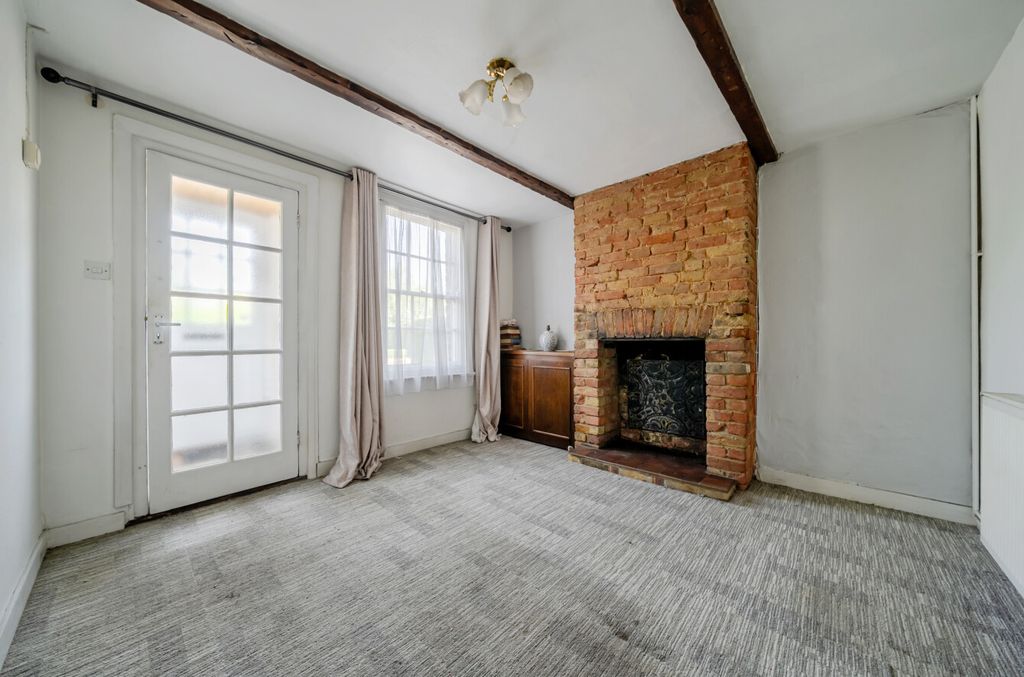 Property photo 2 of 18 1481326-13-6A3A4F...
