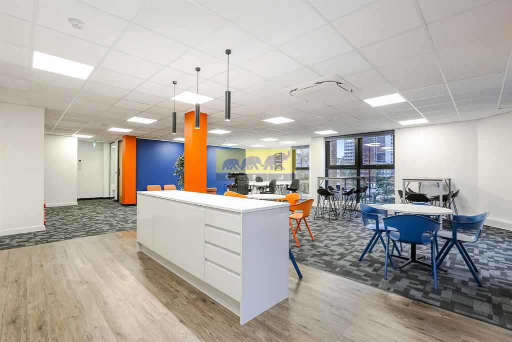 Property photo 2 of 16 Ach_6841.Jpg