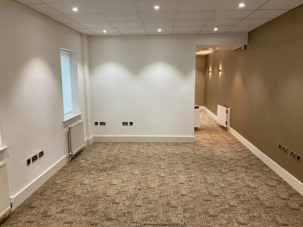 Property photo 3 of 7 Img_1281.Jpg