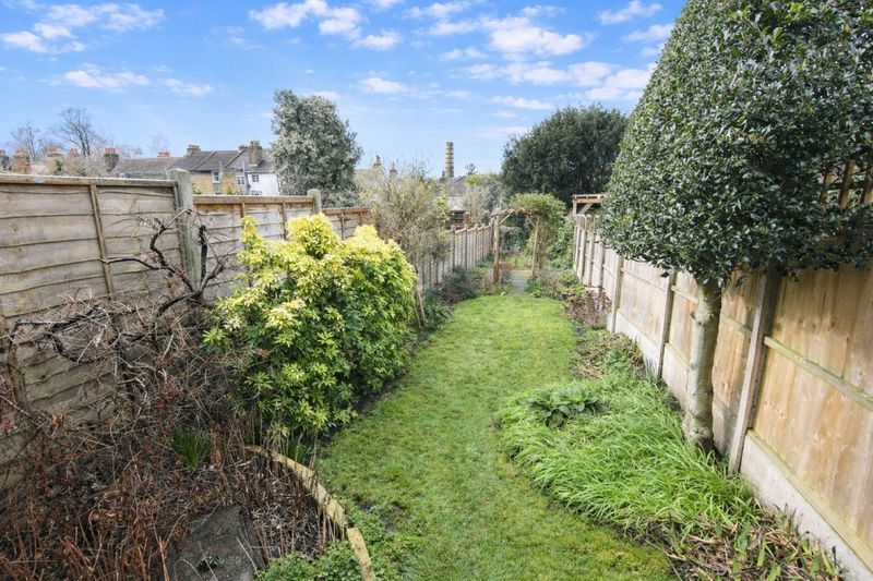 Property photo 2 of 16 Photo 12