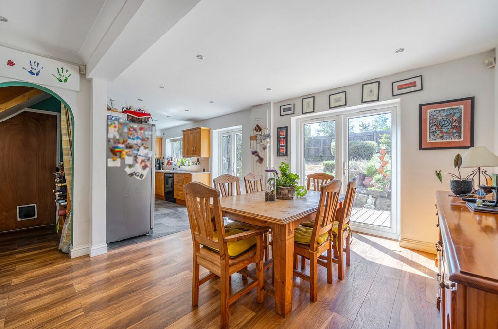 Property photo 3 of 21 Dining Room
