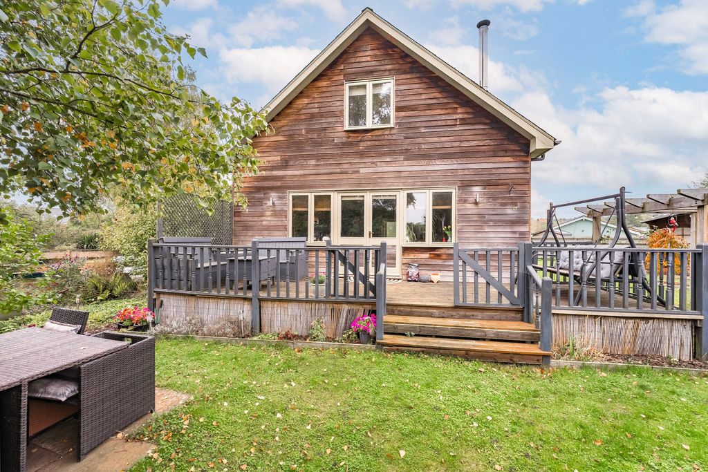 Property photo 1 of 24