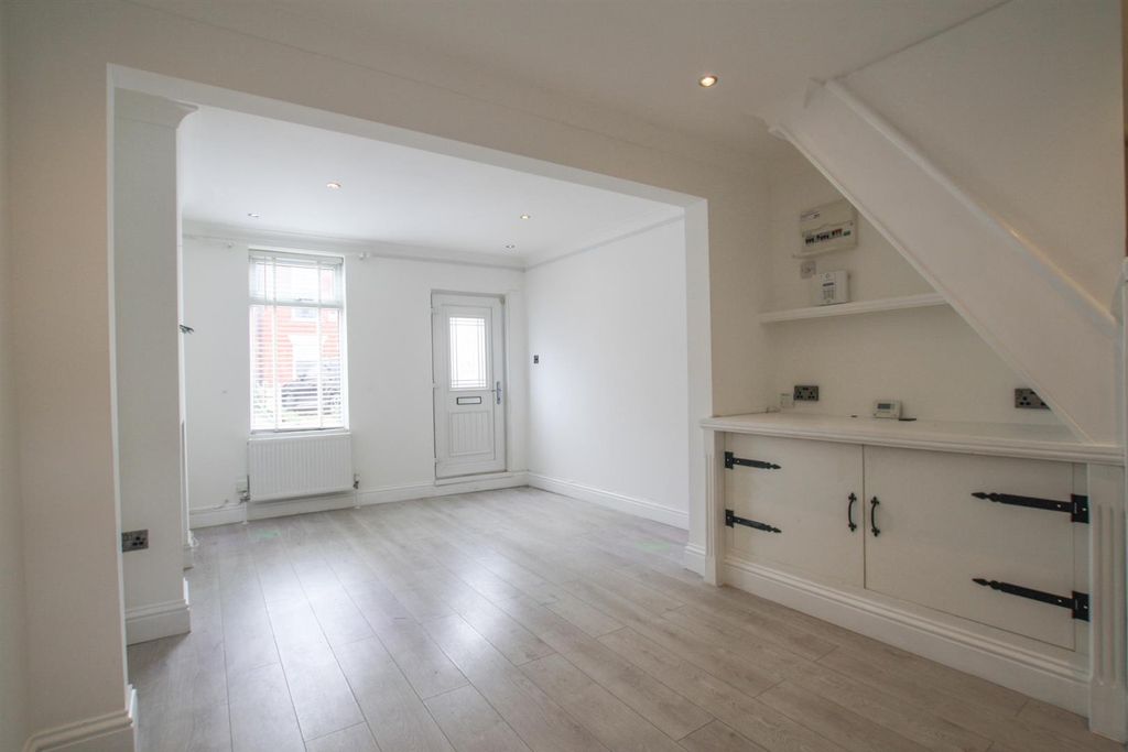 Property photo 2 of 10 Img_0623.Jpg
