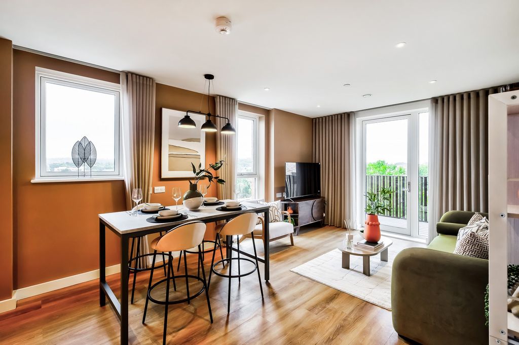 Property photo 3 of 11