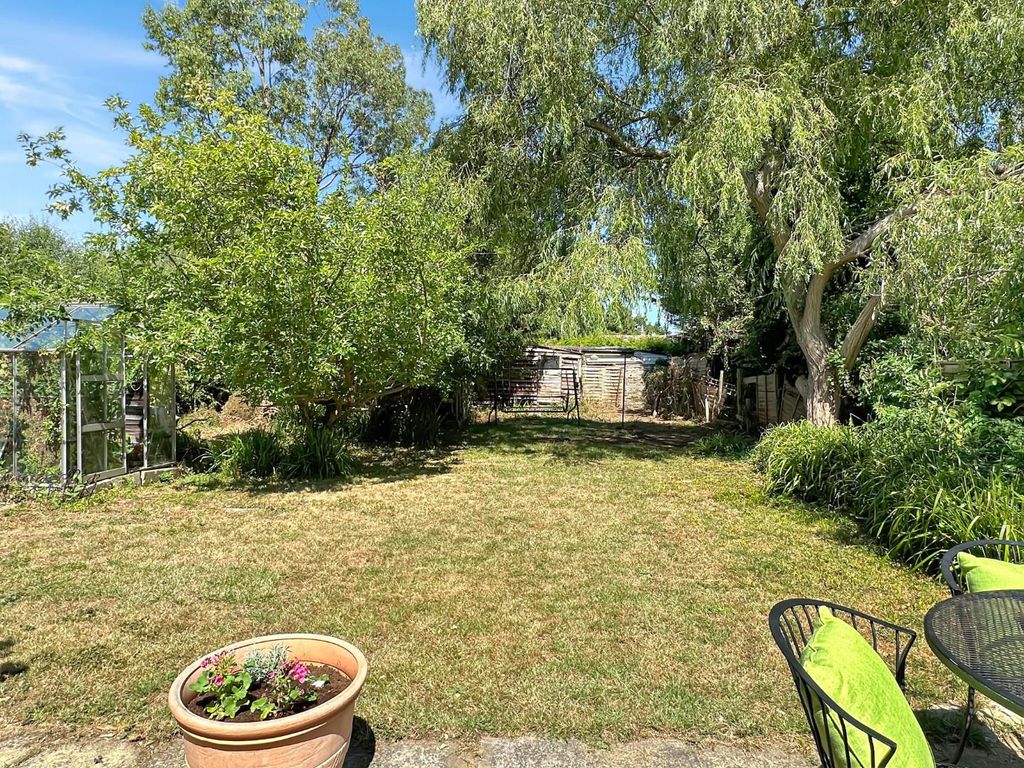 Property photo 2 of 17 Img (1).Jpg