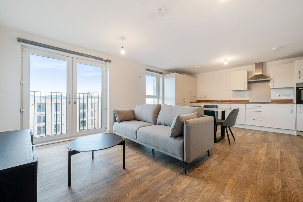 Property photo 3 of 16 Photo 3