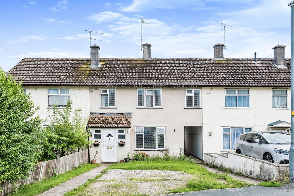 Property photo 1 of 15