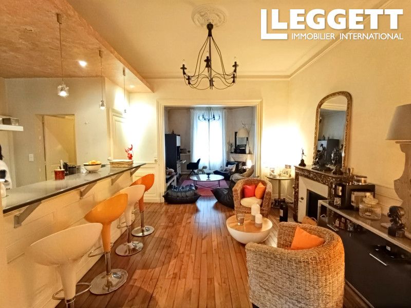 Property photo 3 of 10