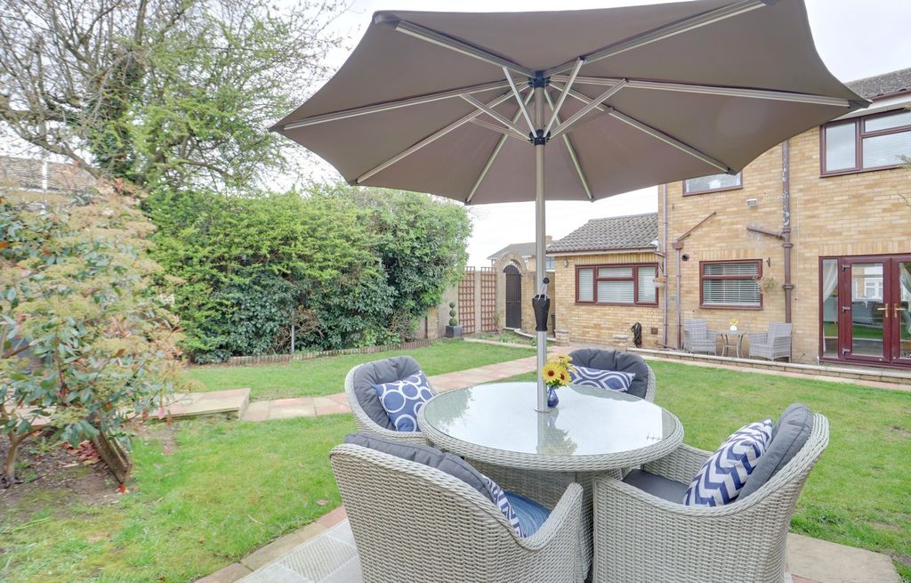 Additional image 19 of 3 bed semi-detached house for salePalmerston Road, Rainham RM13