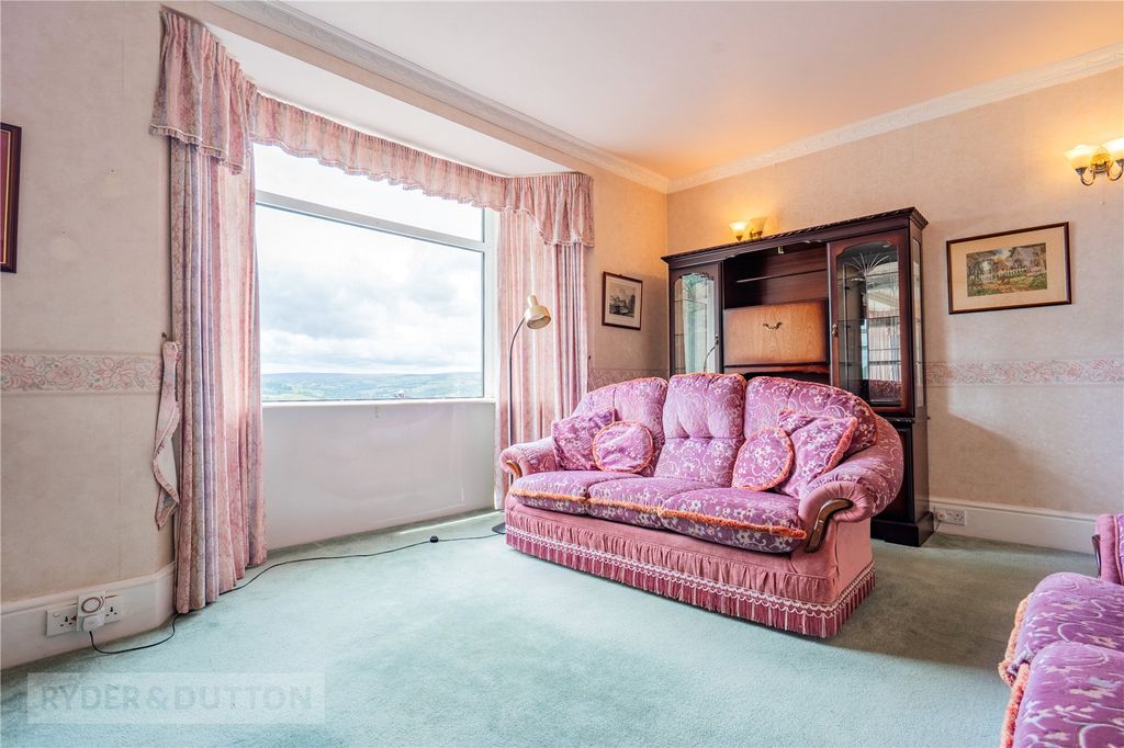 Property photo 3 of 16 Picture No. 09