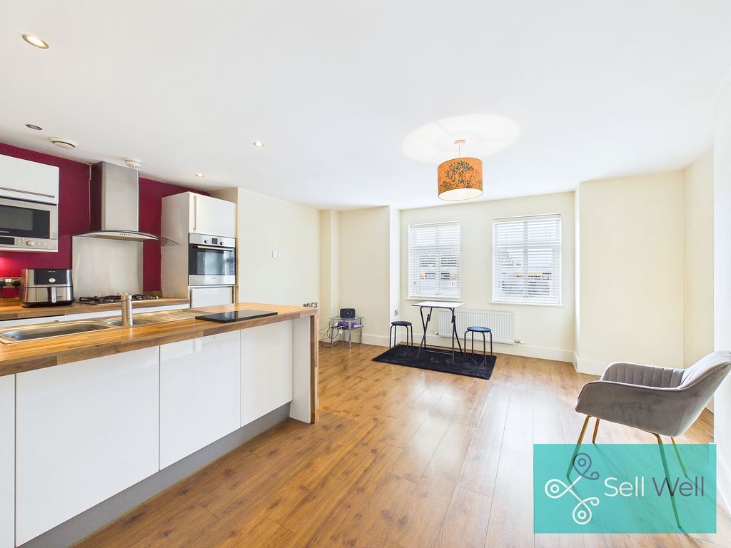 Property photo 2 of 17 Open Plan Living Area