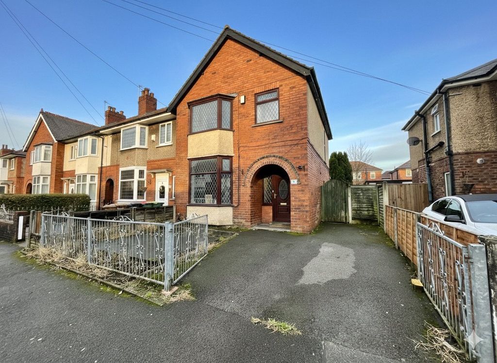 Property photo 1 of 15 Front