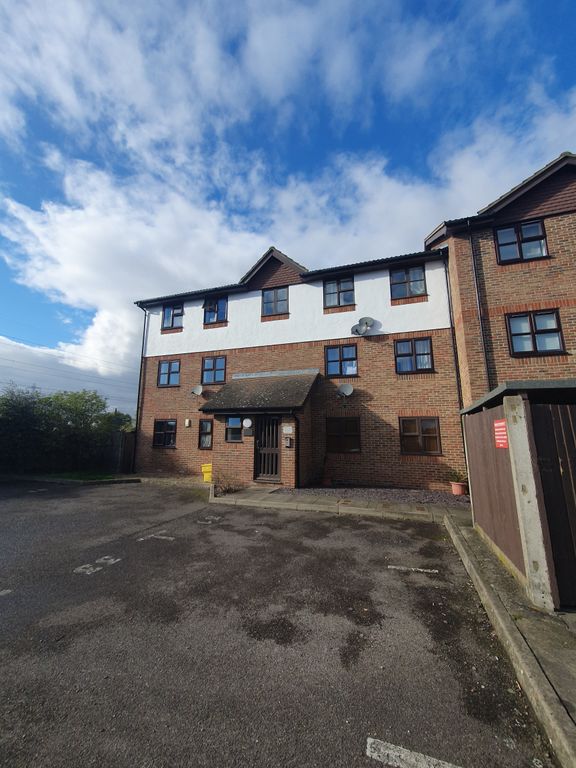 Property photo 1 of 5