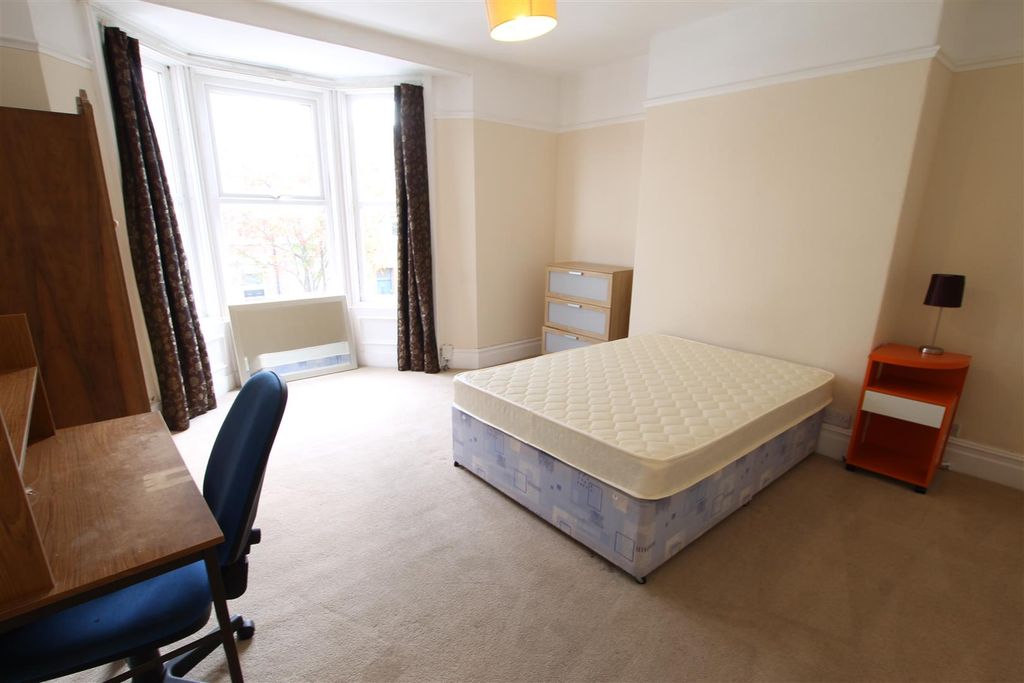 Property photo 3 of 6 11263.Jpg