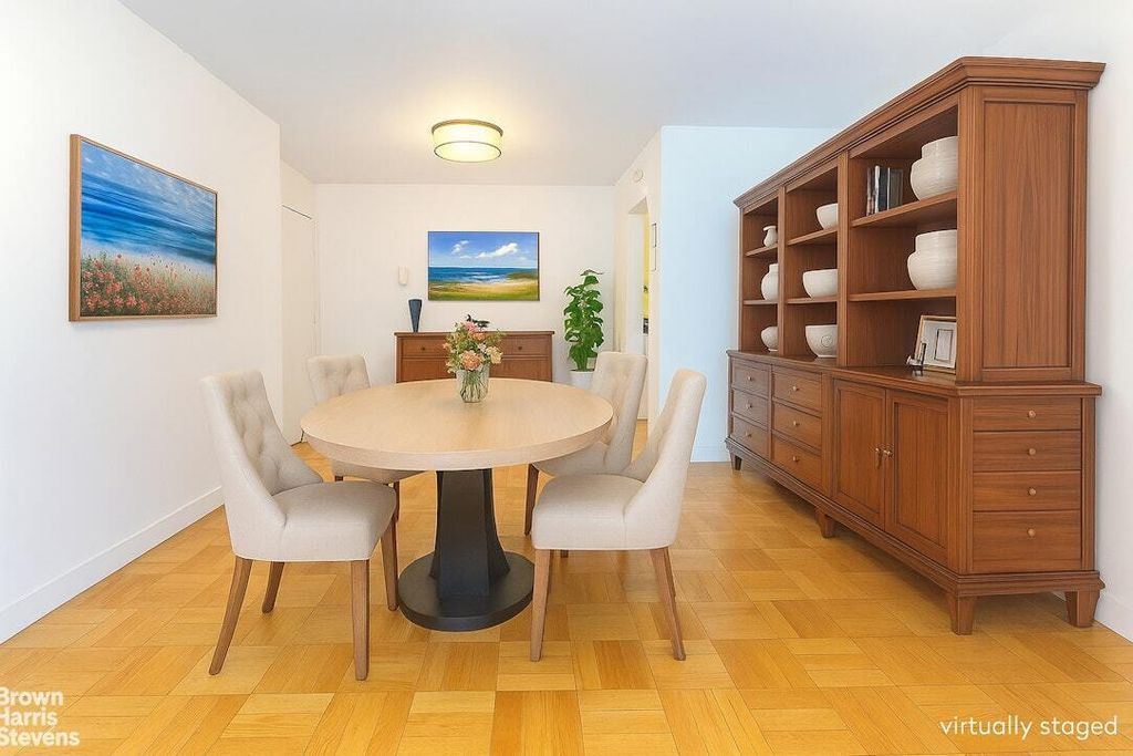 Property photo 2 of 12 <Alttext/>