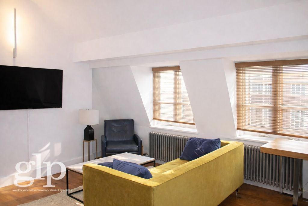 Property photo 1 of 10 3137680