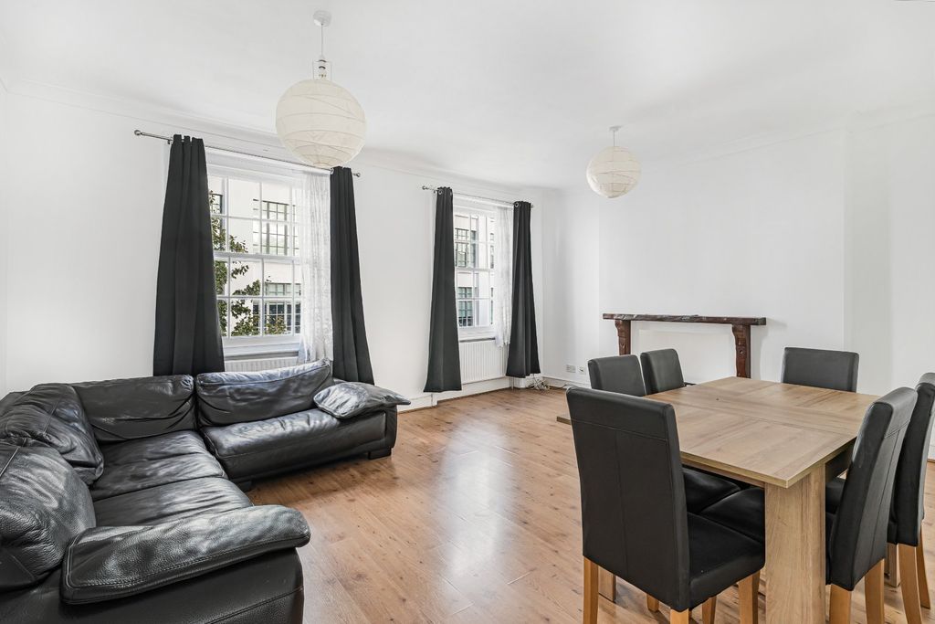 Property photo 2 of 19