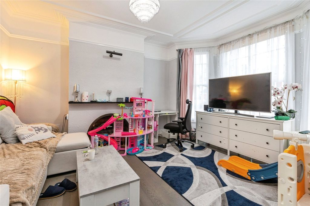 Property photo 2 of 14 Picture No. 01