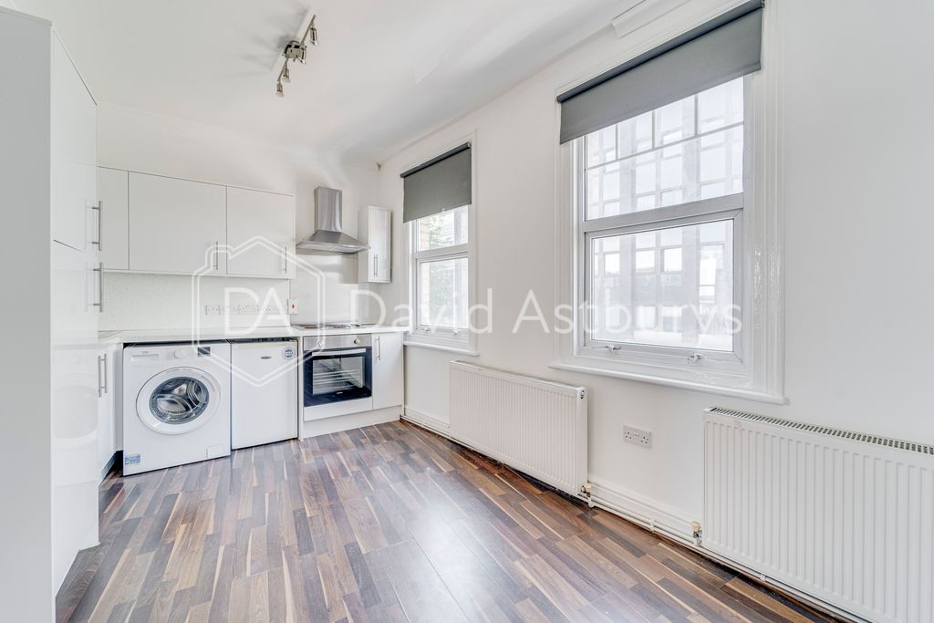 Property photo 2 of 7 Ndb06092_Enfused